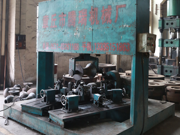 卷前盤機(jī).JPG